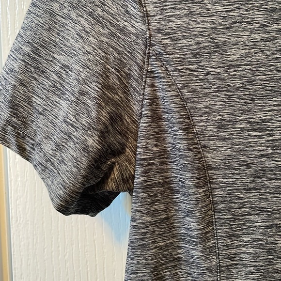 Duluth Trading Company Top - Picture 3 of 4